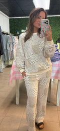 Vintage Bloom Quilted Pullover & Jogger Set